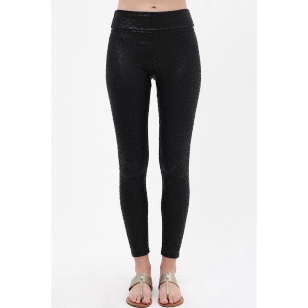 Love Tree Leopard Faux Leather Animal Legging Black Size Small Medium Large - Picture 13 of 15